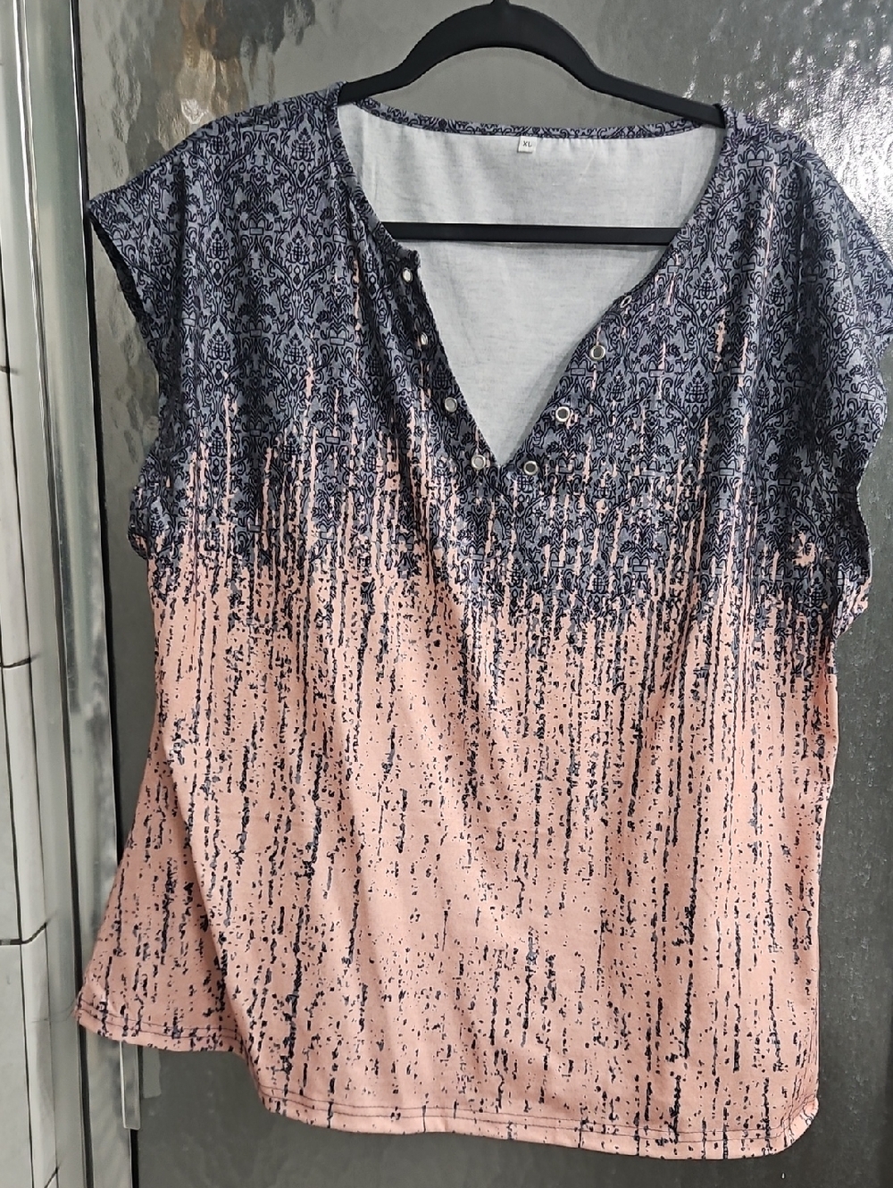 Women's Two-Tone V-Neck Cap Sleeve Blouse - Deep Peach, Gray & Navy